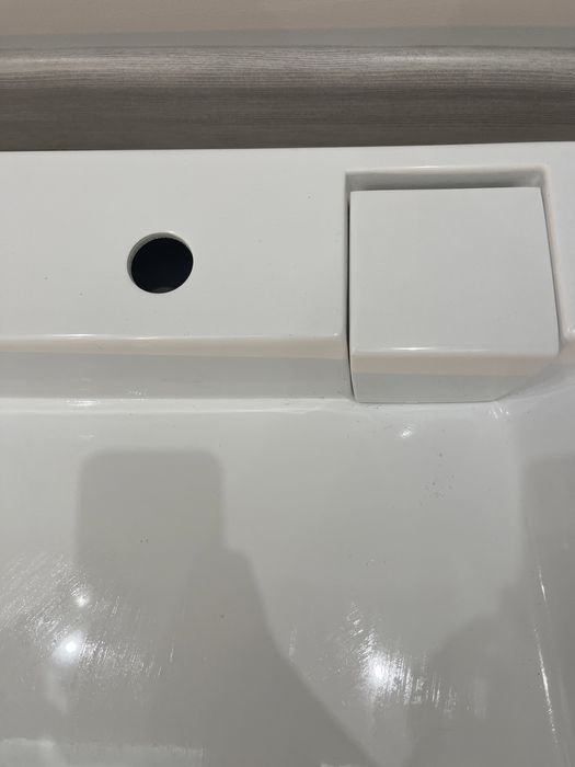 Раковина для ванної кімнати