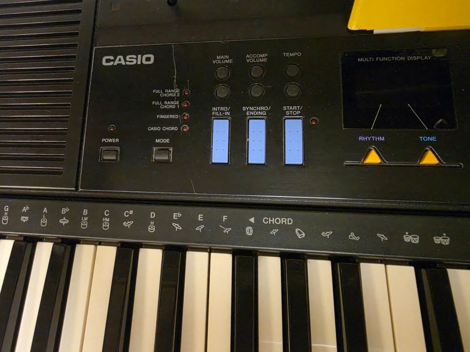 Teclado Casio, ótimo para iniciantes
