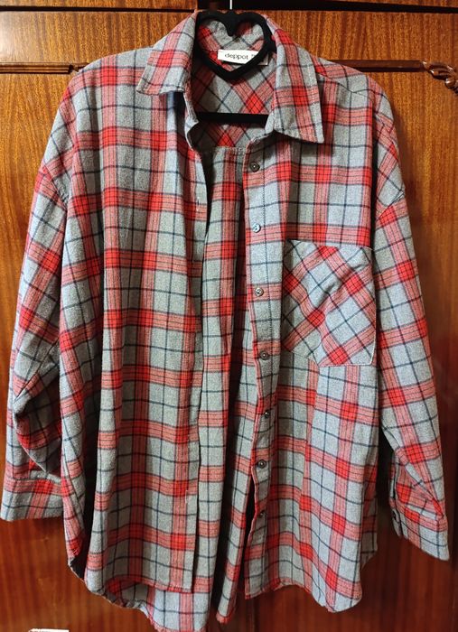 Жіноча рубашка розмір S