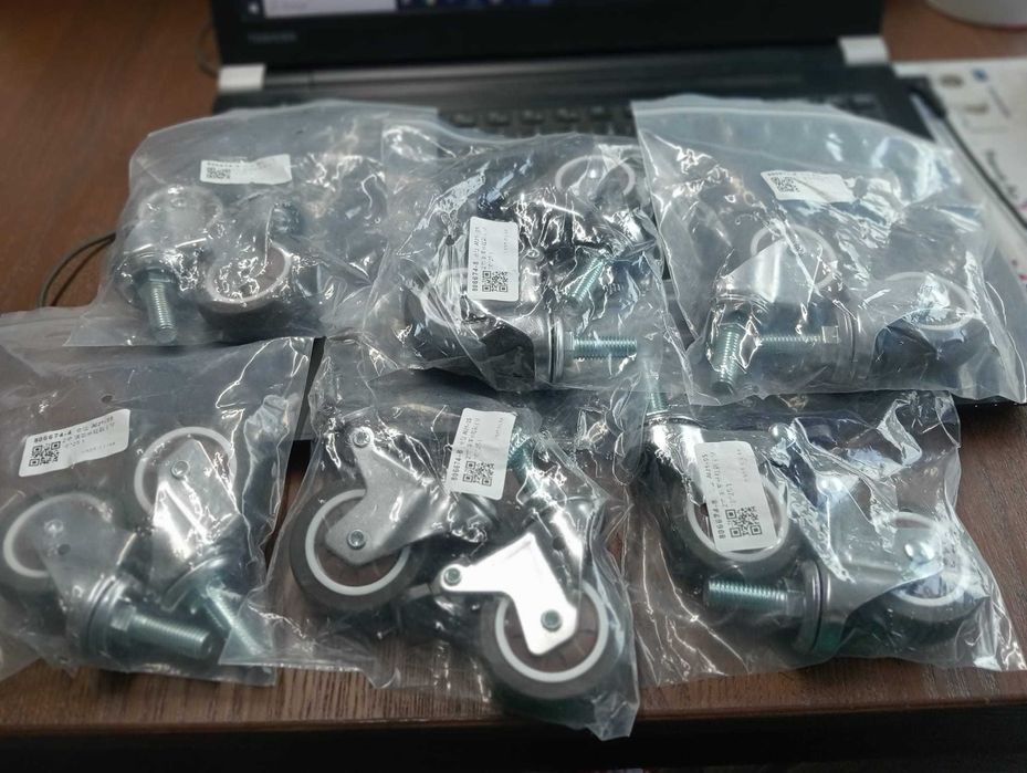 Kit 4 Rodízios 50mm com Travão – Reforçados (M10) – Novos