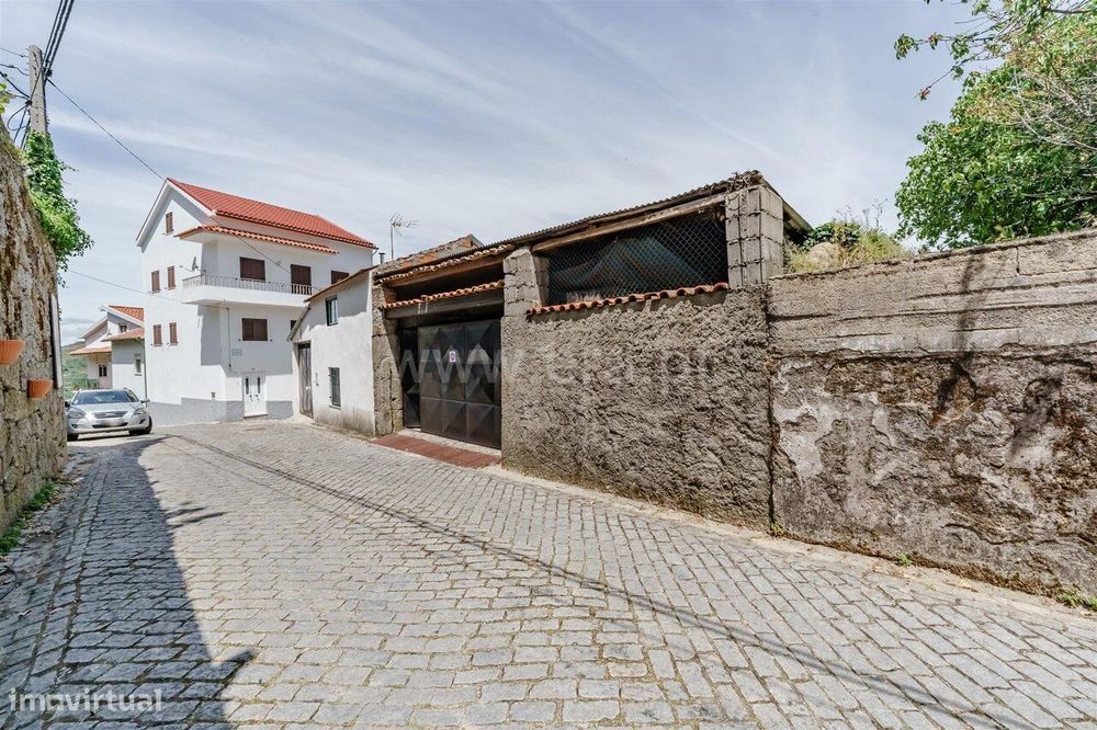 Moradia Geminada Estúdio / Fundão, Alcongosta