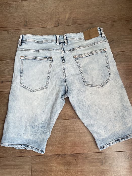 Чоловічі джинсові шорти