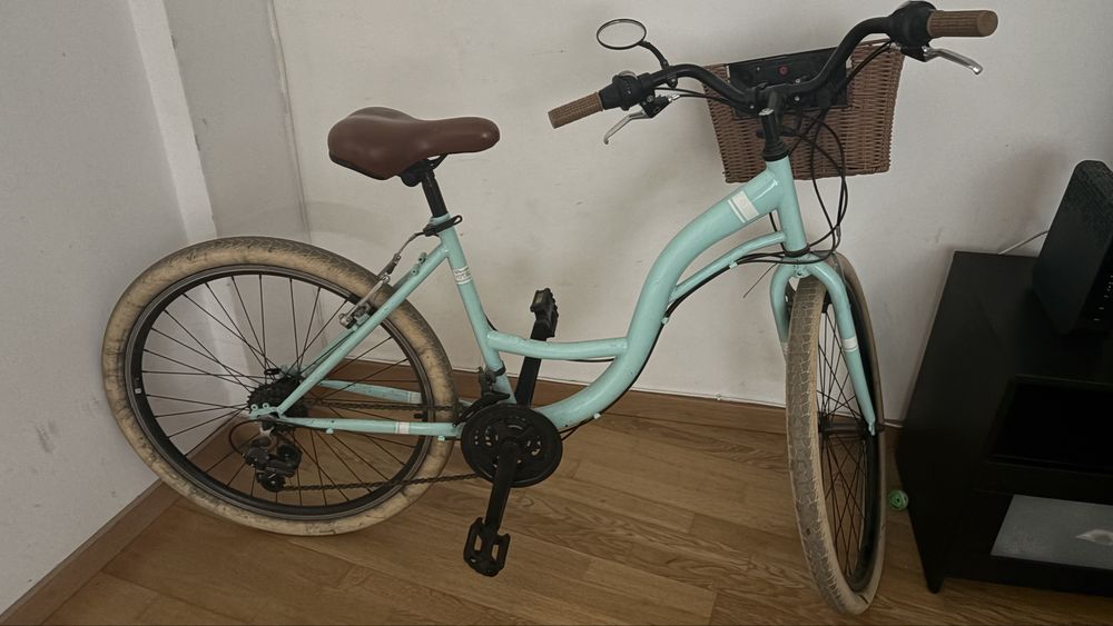 Bicicleta com cesto