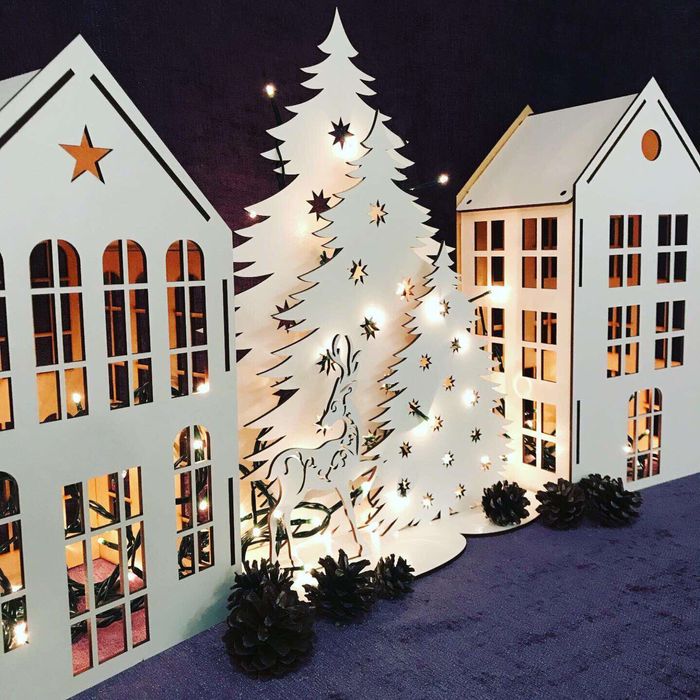 Новорічні іграшки