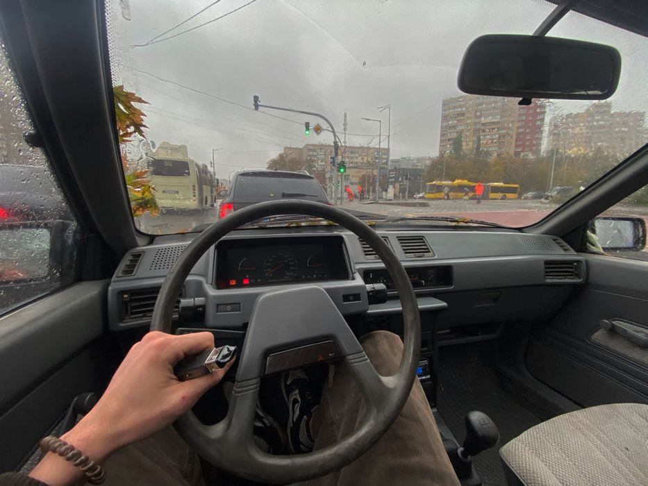 Лансер 3 1.5 240 пробега, хорошее состояние