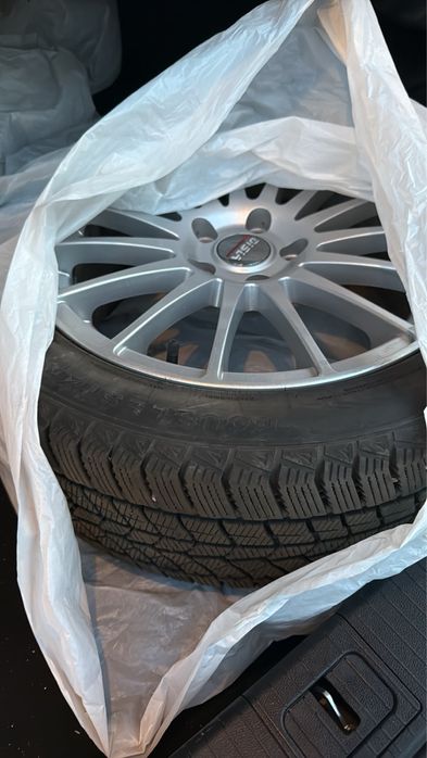 Mercedes-Benz в хорошем состояние
