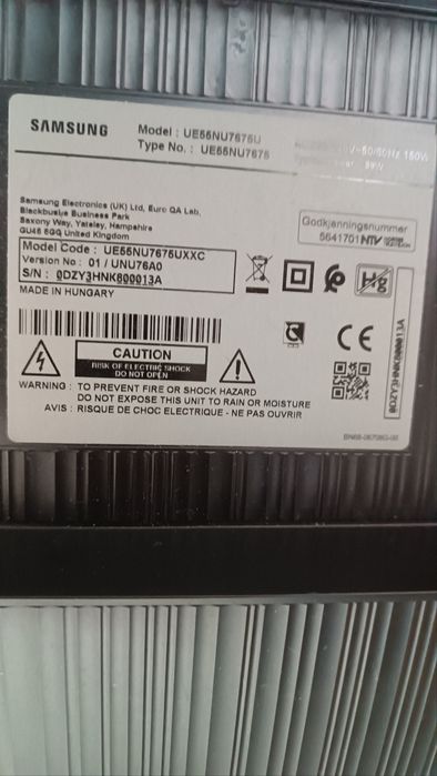 Samsung Smart TV 4K 55" UE55NU7676U – Para Peças / Reparação (Ecrã Partido)