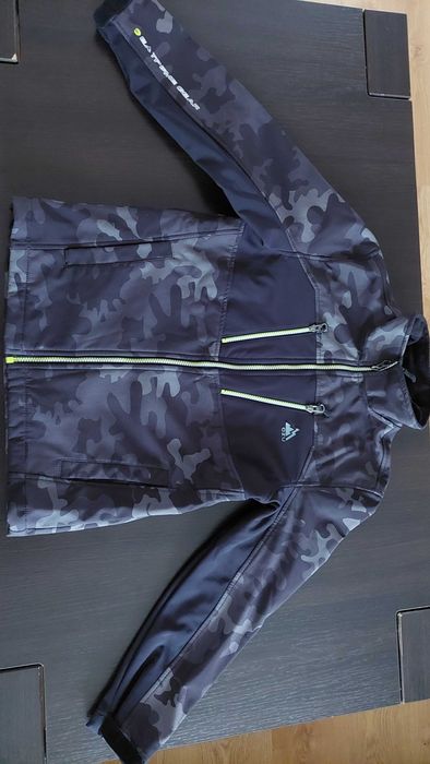 Bluza na zamek softshelll chłopięca roz M 10-12 lat
