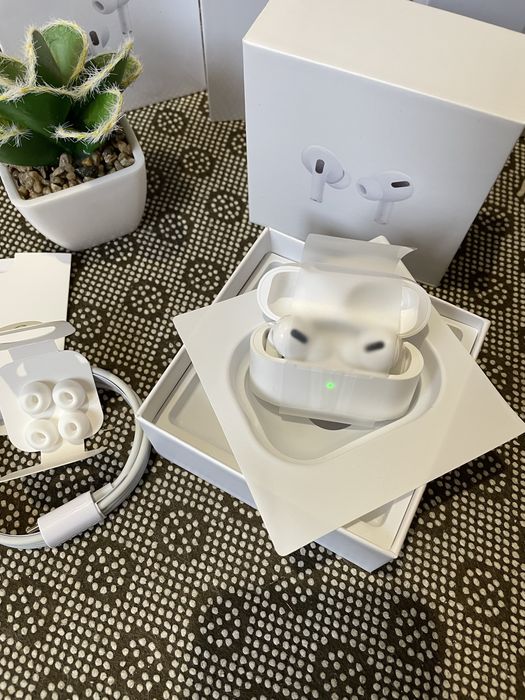 В наявності Airpods pro 2 ,airpods pro luks ,airpods pro