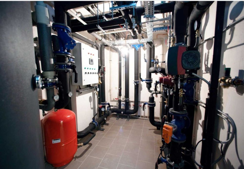 Коммерческое помещение 2000м2 , маршала Говорова, действующий бизнес.