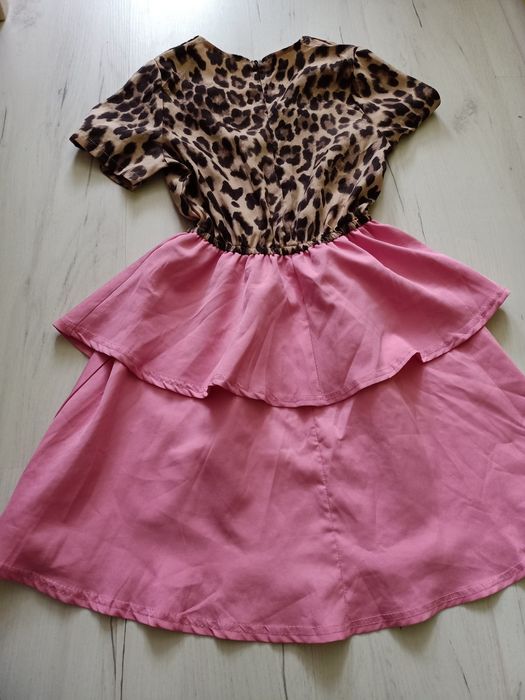 Piękna sukienka w idealnym stanie xs