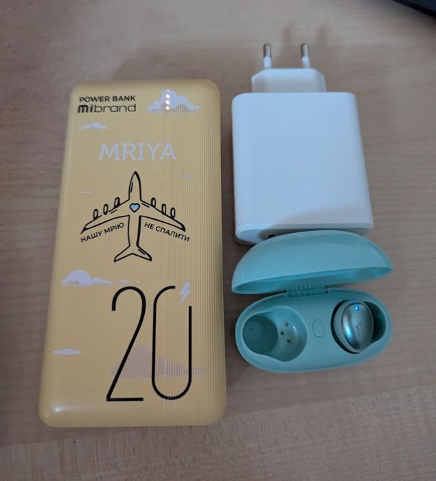 Наушники 1more colorbuds повербанк зарядное клавиатура