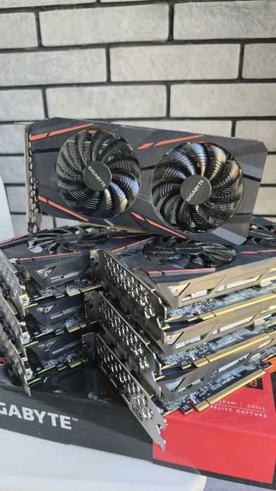 Відеокарти RX 570 8GB