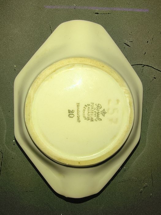 Porcelanowa popielniczka
