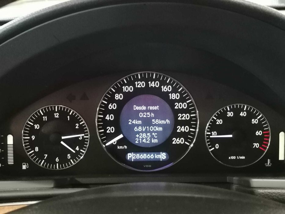MERCEDES E 320 - V6 - Gasolina - Elegance