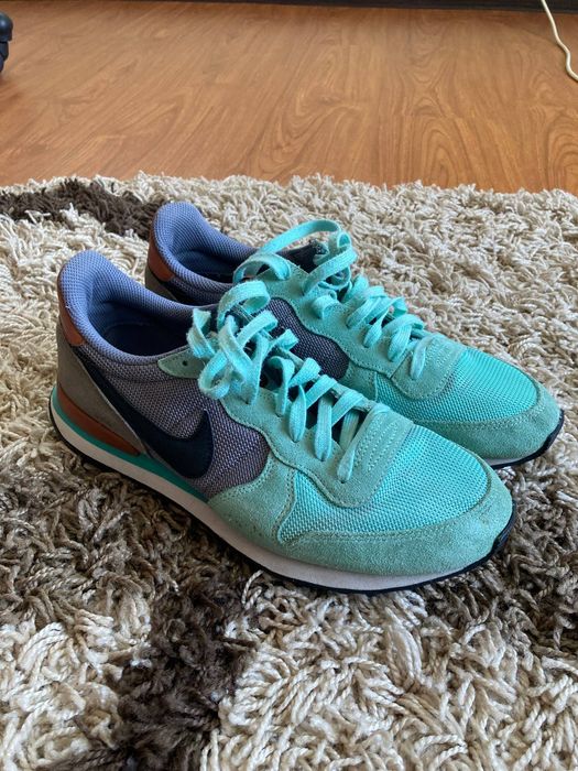 Оригінальні кросівки Nike internationalist