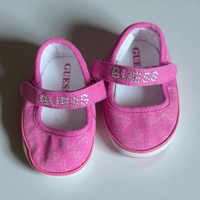 Guess – różowe balerinki dziecięce r. 18