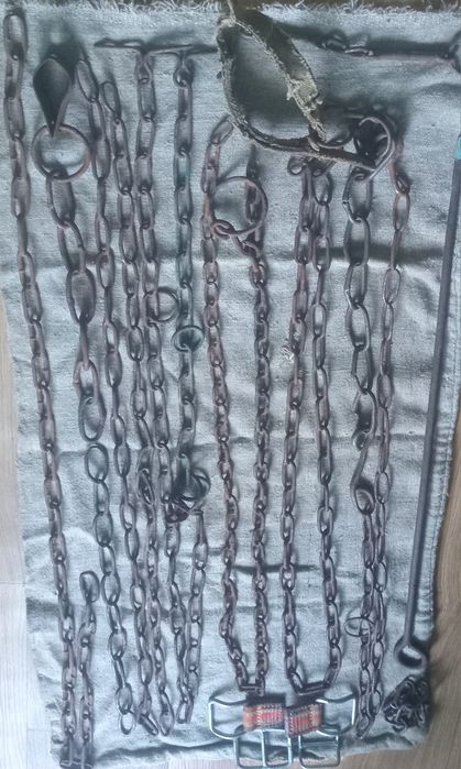 Ланцюг з припонами для тварин