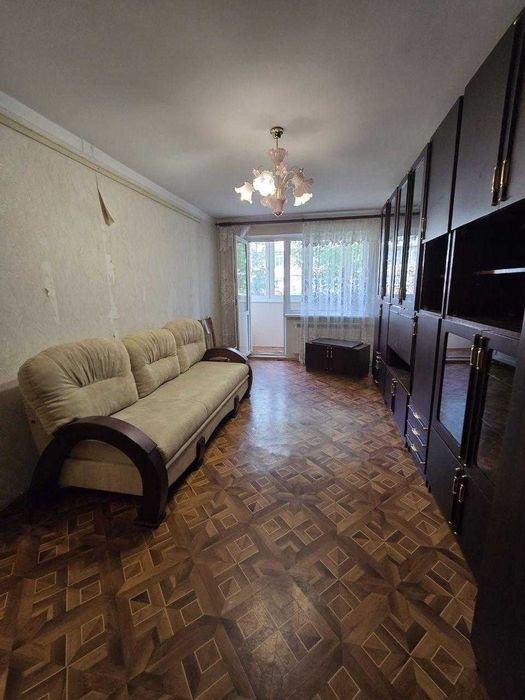 Продам 2-кім квартиру з ремонтом, 4/5 пов, на Черьомушках (3-329-694 ОФ)