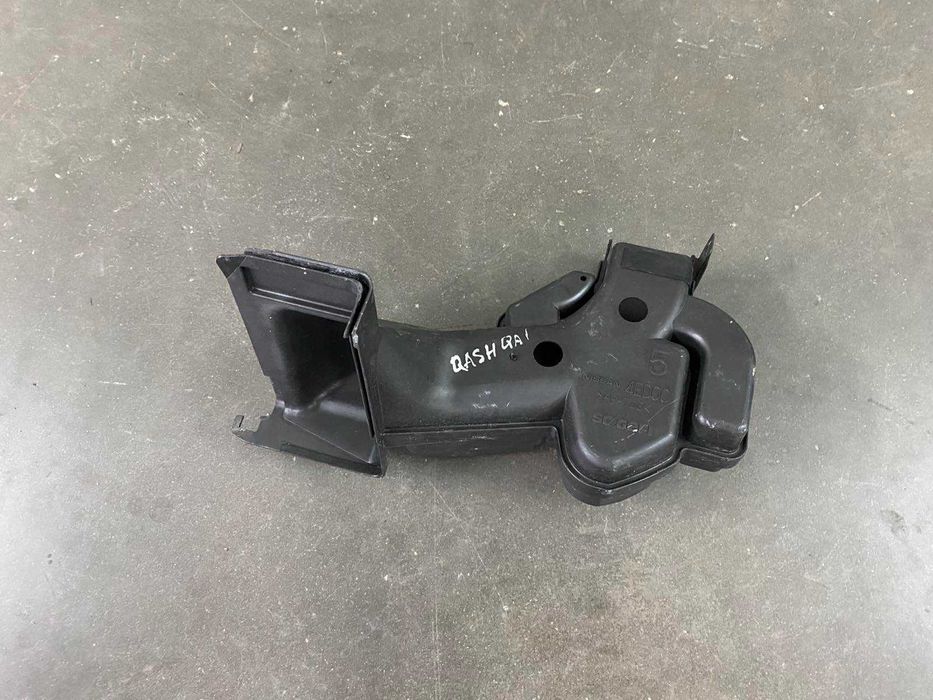 Повітрязабірник воздухозаборник Nissan Qashqai J11 1.2 14-22р.