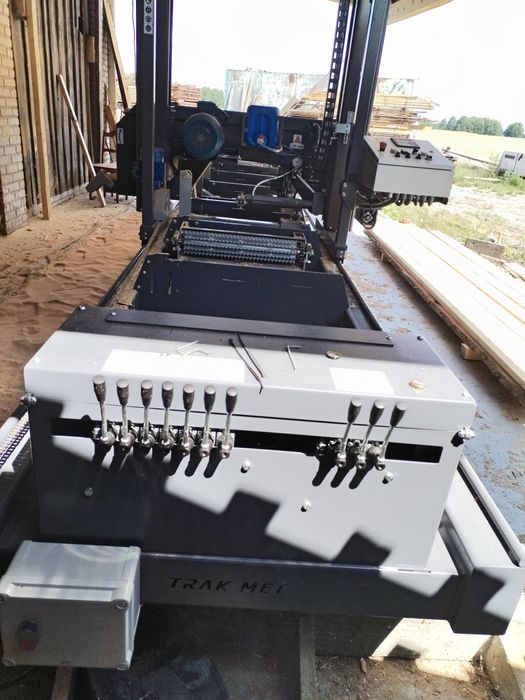 Usługa trakiem stacjonarnym