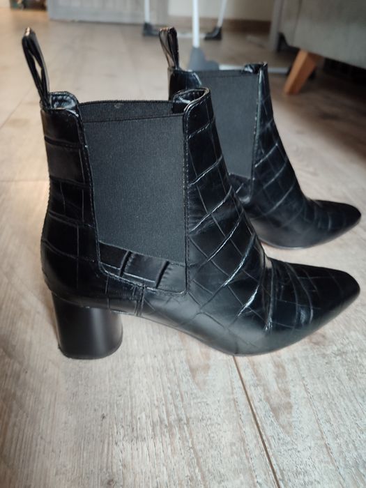 Skórzane botki Zara