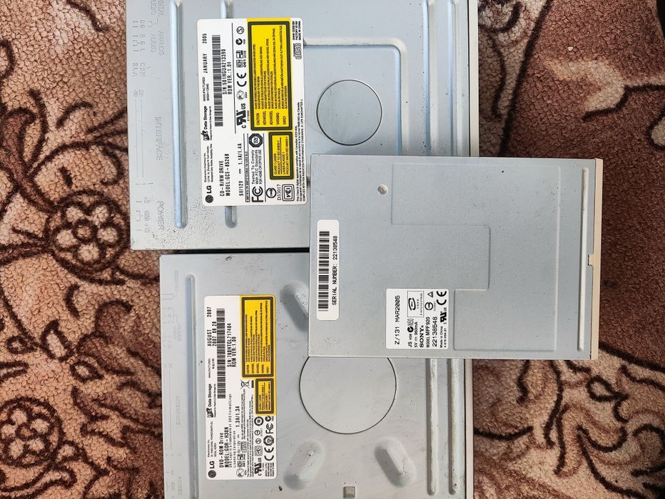 Набір приводів для ретро-ПК: DVD-ROM + CD-RW + Floppy (IDE)