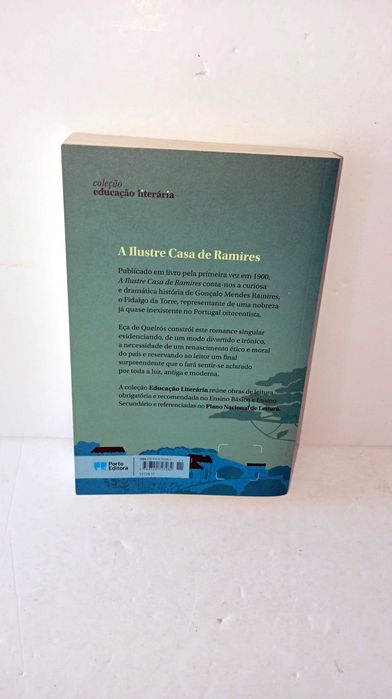 A Ilustre Casa De Ramires - Eça de Queirós