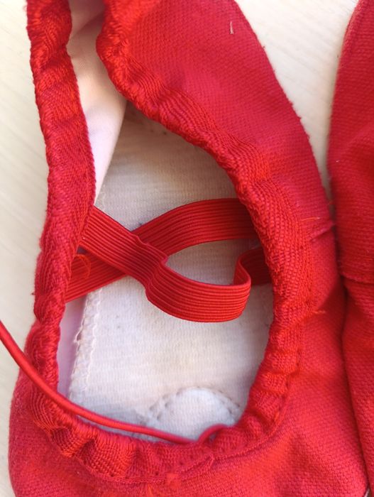 Балетки, чешки для танців