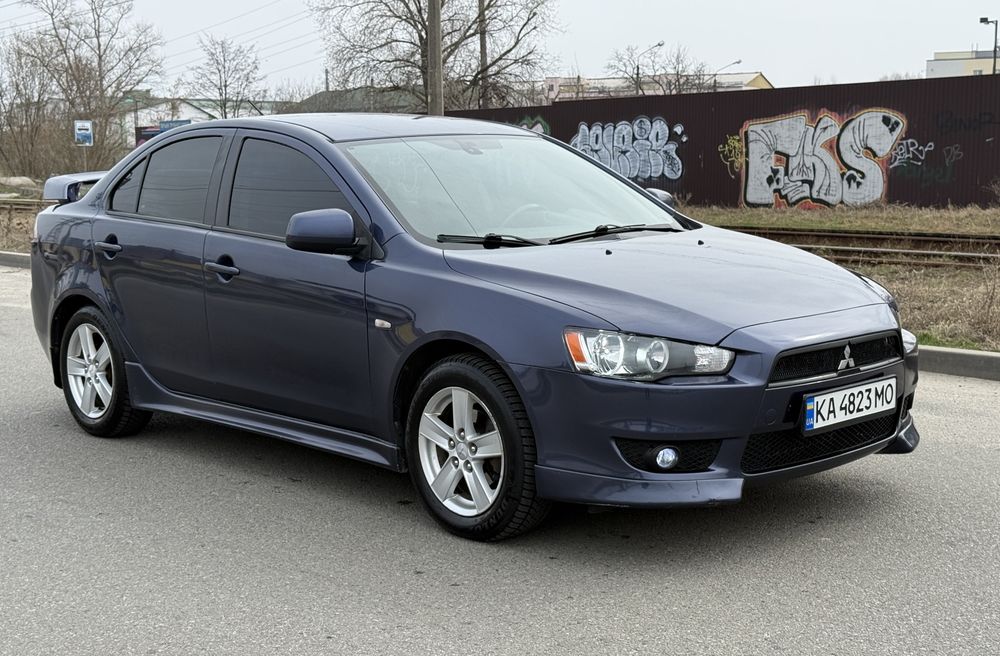 Mitsubishi Lancer X 10