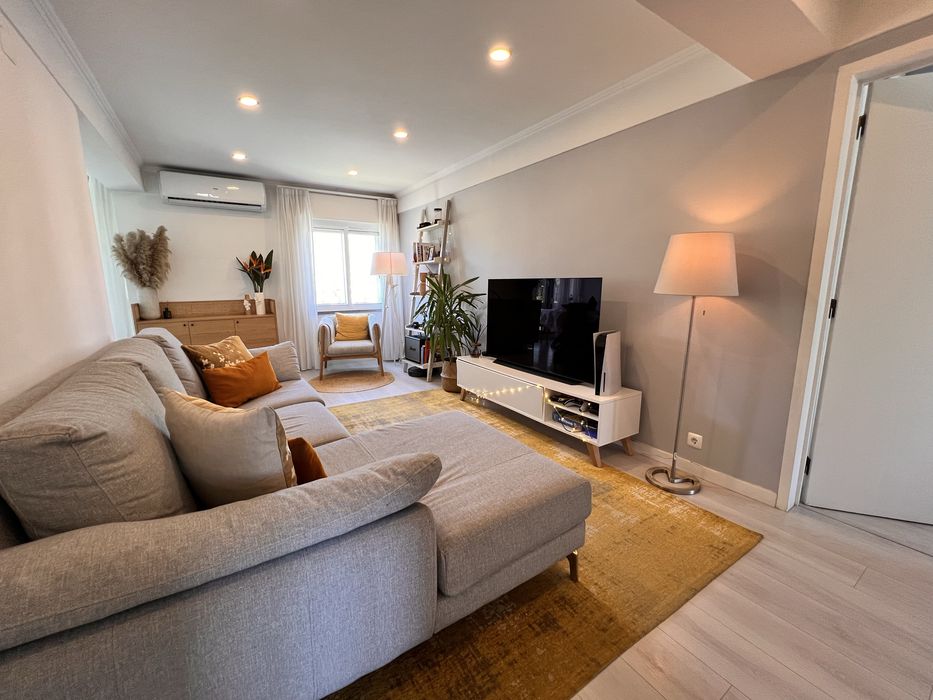 Sofá OK Sofas Impermeavel com chaise long