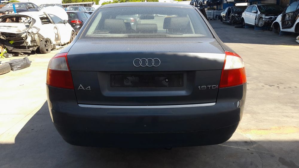 Para peças AUDI A4 (8E2, B6)