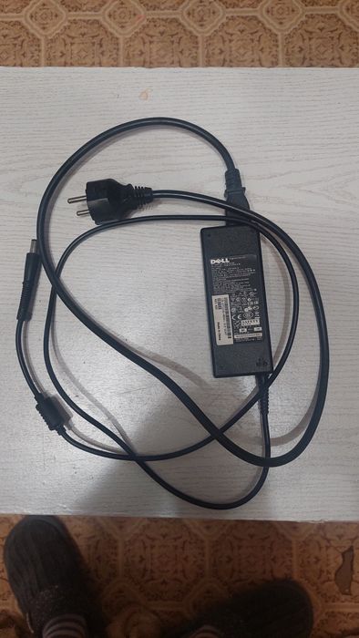 Блок питания для ноутбука
