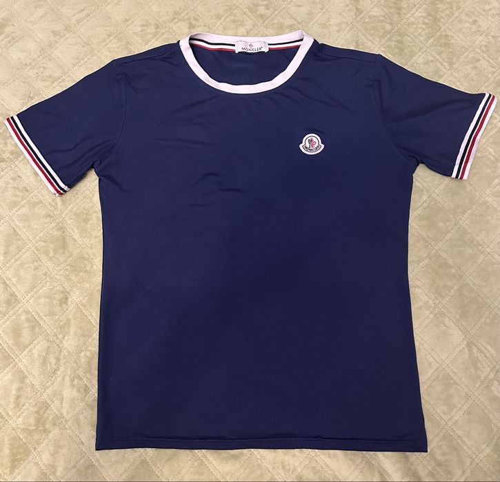 Футболка moncler