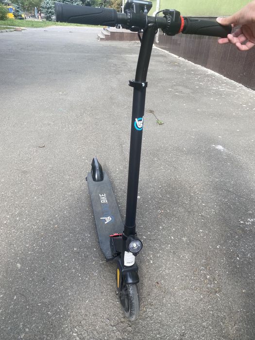 Електросамокат Like.Bike