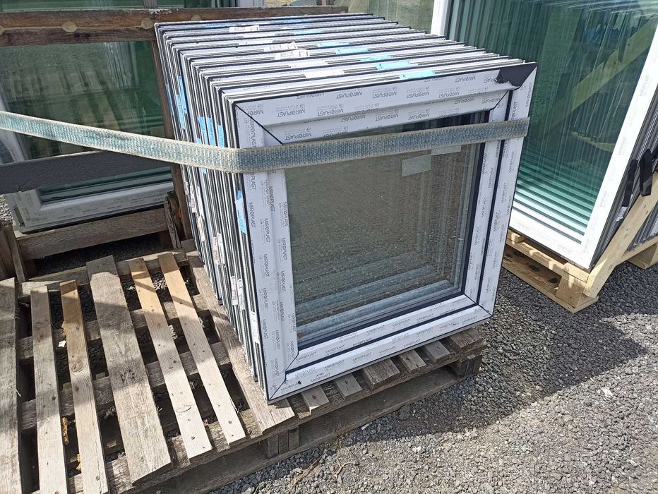 Okno pcv 80/80 antracyt