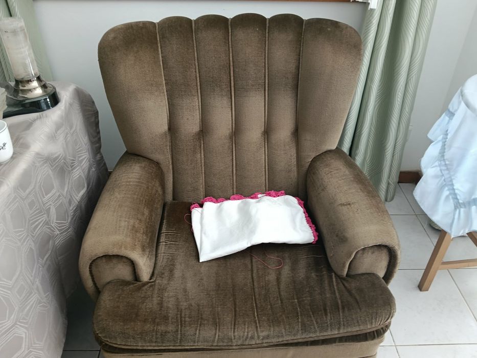 Sofa grande e 2 pequenos