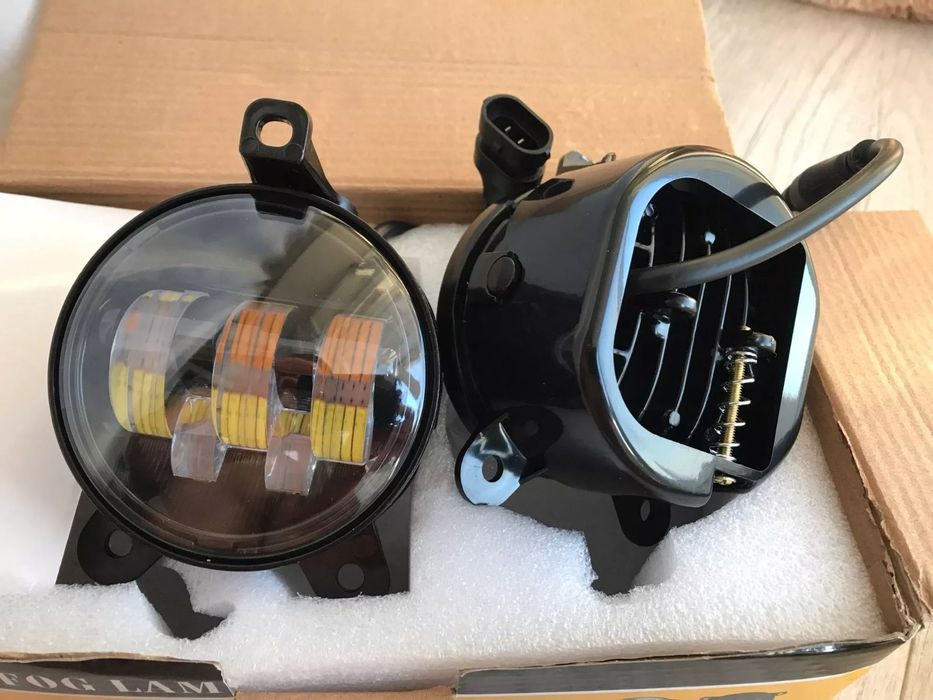 Противотуманки птф туманка LED ВАЗ 2170 2171 2172 Приора ГАЗель Бизнес