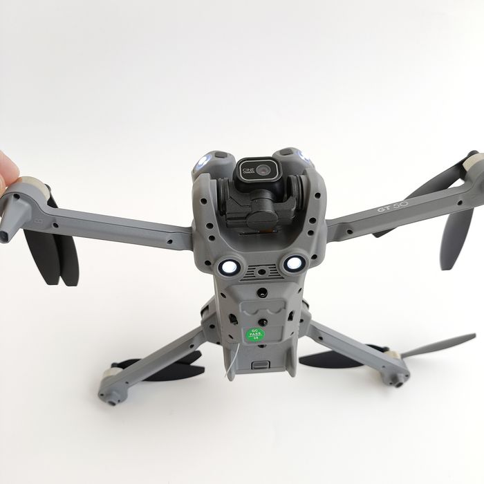 Дрон XT50, з екраном та безколекторними двигунами