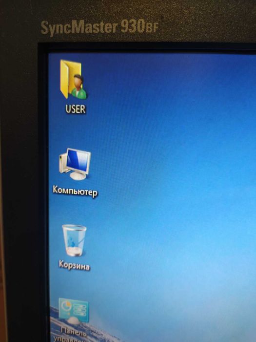 Монітор Samsung SyncMaster 930BF