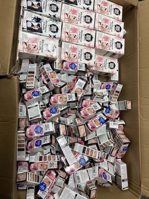 Farby do włosów różowe