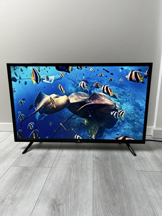 Telewizor Xiaomi 32 cale Smart TV Netflix YouTube WiFi L32M5-5ASP mało używany stan bardzo dobry HD okazja działa płynnie szybko