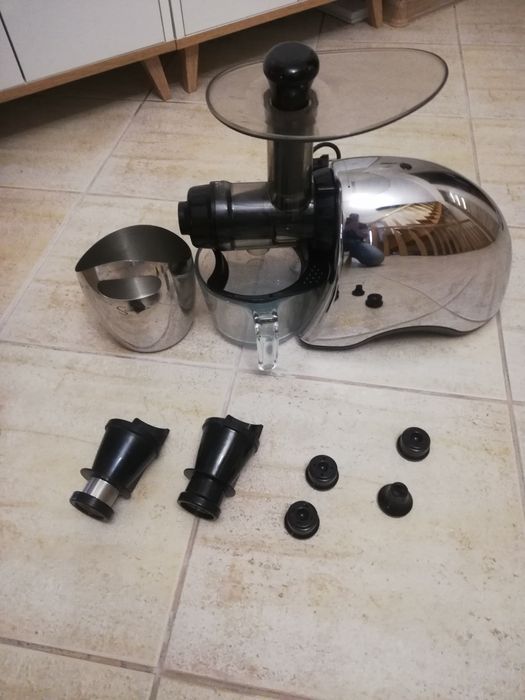 Wyciskarka wolnoobrotowa omega sana