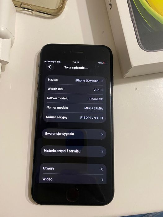 iPhone SE 2020 64GB, komplet.