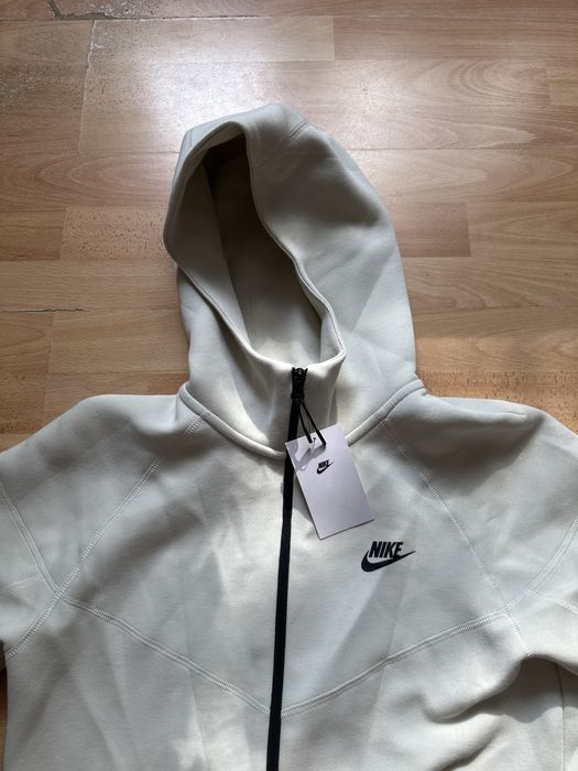 Nike Tech Fleece Dres Sportowy