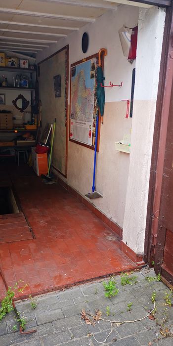 Garaż, Tczew, ma kanał i prąd