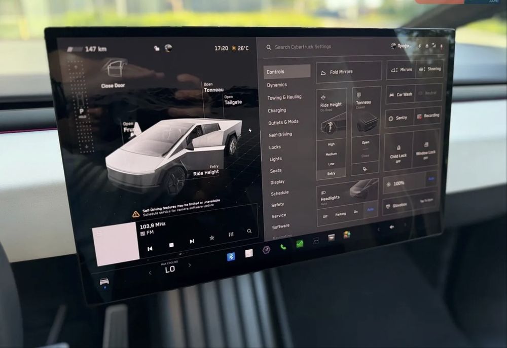 Tesla CyberTruck 2024самий дешевший в Україні!