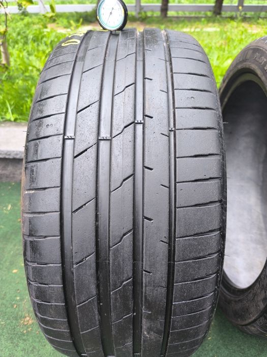 Opona Hankook ION EVO 265/35/21 Pojedynka