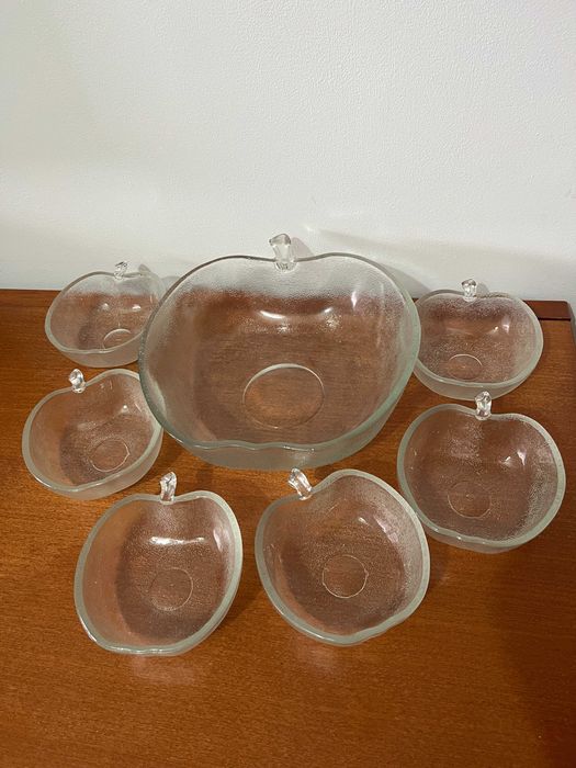 Taça Maçã Grande e 6 Taças Individuais (Sobremesa)