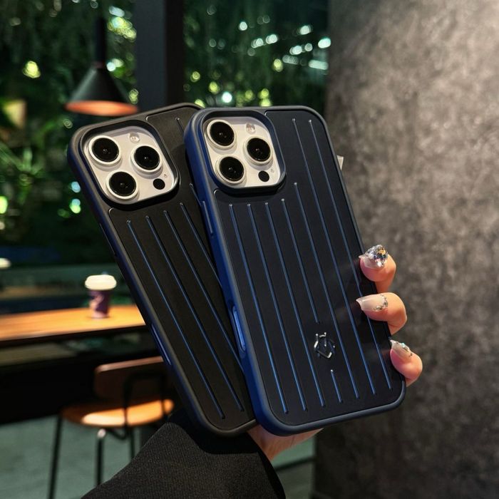 Чехлы RIMOWA для iPhone 16 Pro Max 16 Pro